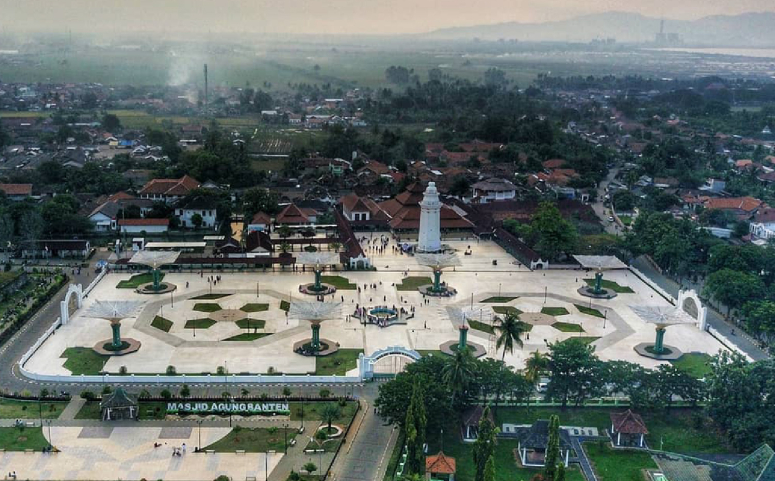 Venues and Beyond: Exploring Banten